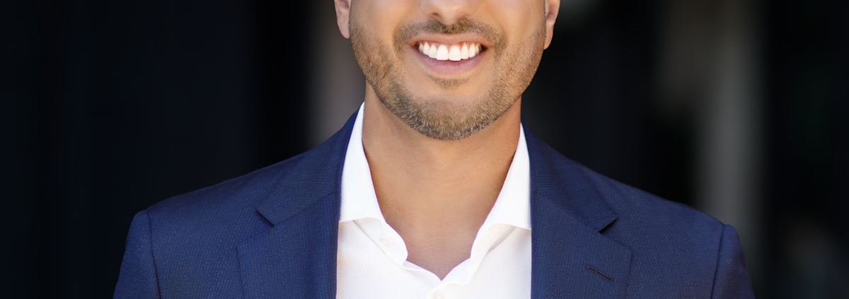 Michael Dha headshot